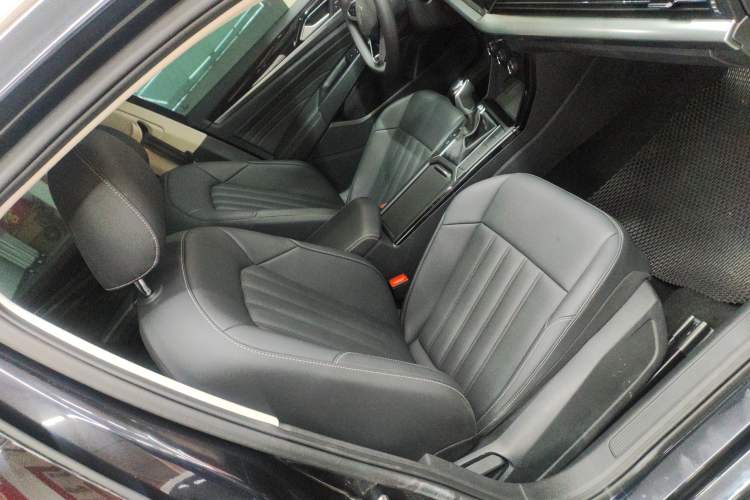 Used Volkswagen Passat 2024 280TSI Business Edition
