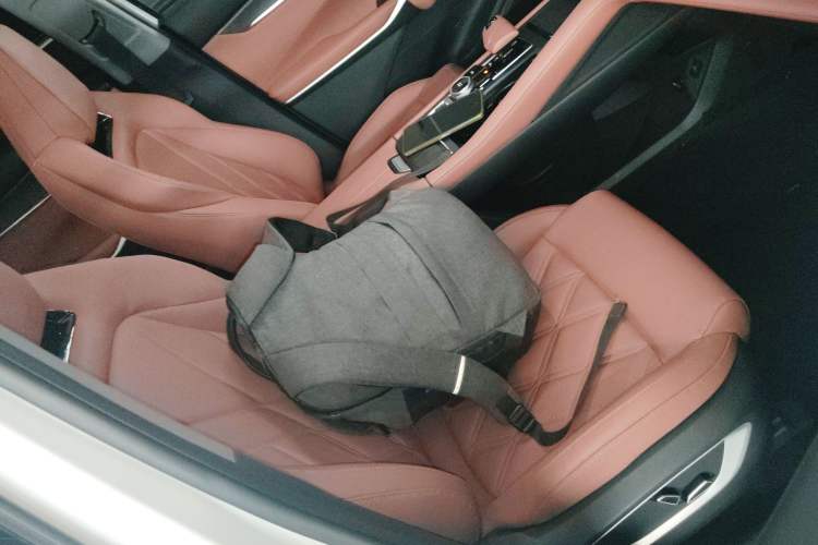 Used Changan CS75 PLUS 2023 3rd Generation 1.5T Automatic Prestige Model
