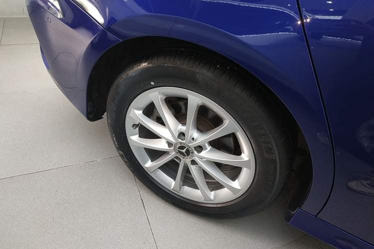 Used Mercedes-Benz A-Class 2020 Restyled A 200 L Sport Sedan Fashion Version