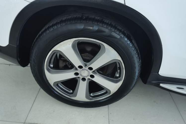 Used Mercedes-Benz GLC 2016 GLC 260 4MATIC Luxury Model