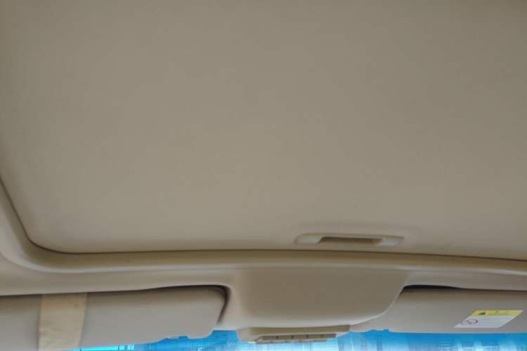 Used Buick GL8 2014 2.4L Executive Edition
