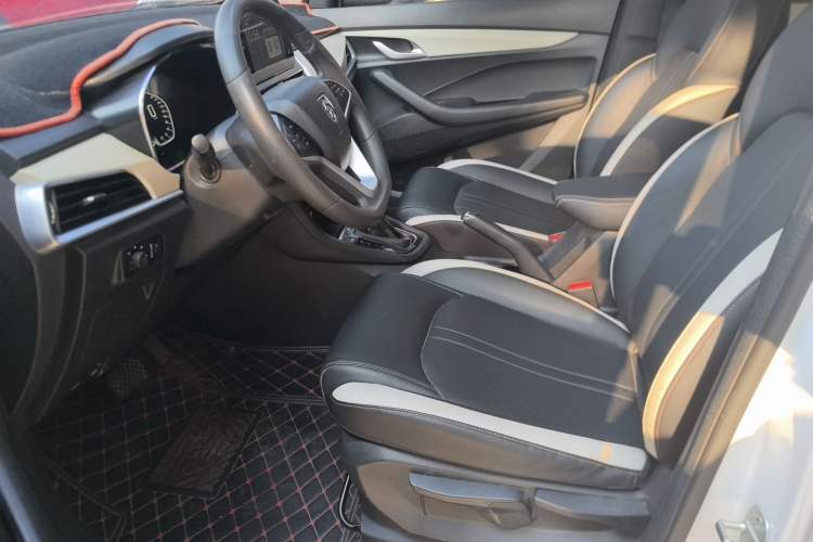 Used Baojun 360 2019 1.5L CVT Elite Version China VI
