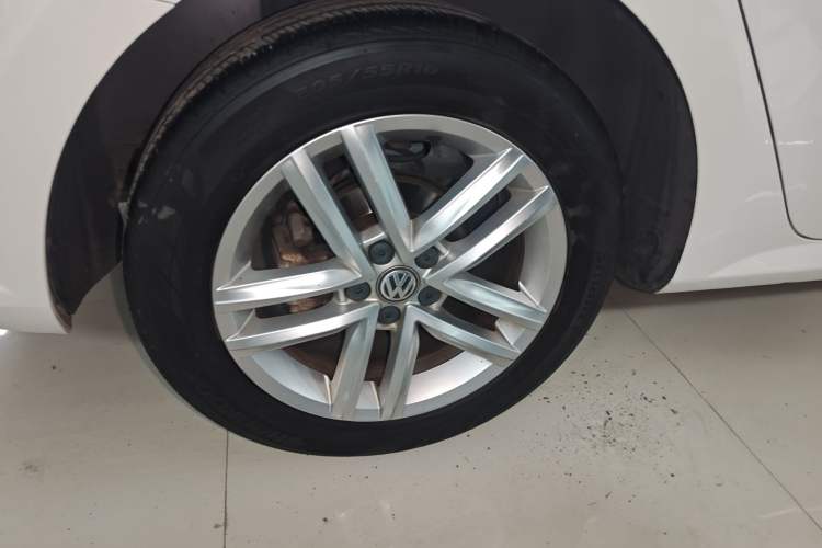 Used Volkswagen Gran Lavida 2017 180TSI DSG Comfort Edition