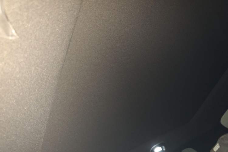 Used  Q07 2025 215 Prestige Edition