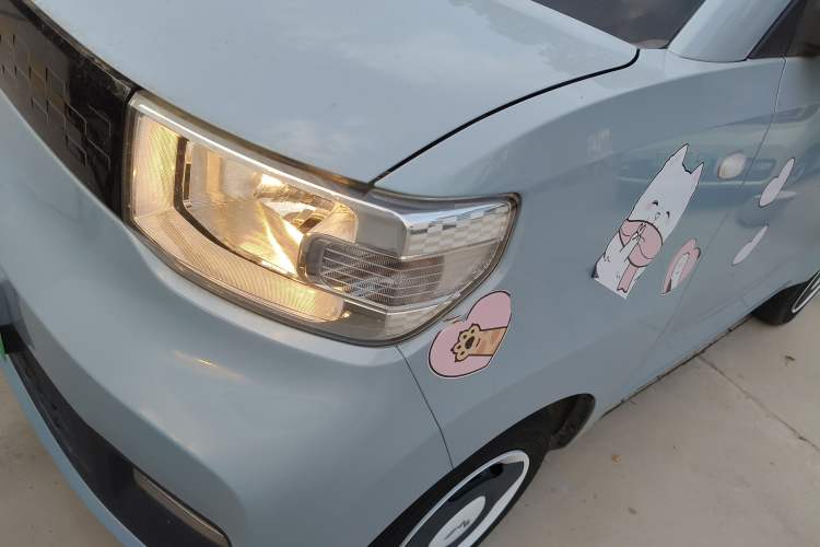 Used Wuling Hongguang MINIEV 2022 Easy Version Lithium Iron Phosphate
