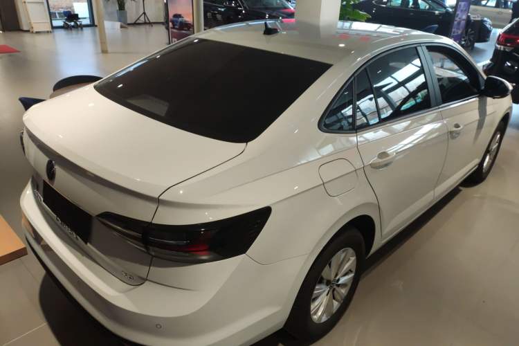 Used Volkswagen Lavida 2023 New Rui 1.5L Automatic New Yi Edition
