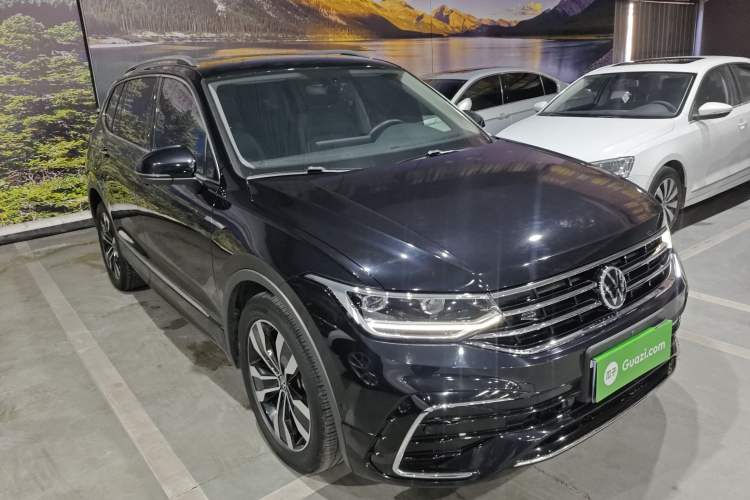 Used Volkswagen Tiguan L 2022 330TSI Automatic Two-Wheel Drive R-Line Enhanced Edition
