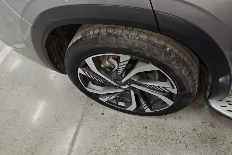 Used Geely Auto Monjaro L 2024 2.0TD High-Power Automatic Two-Wheel Drive Skyline Edition