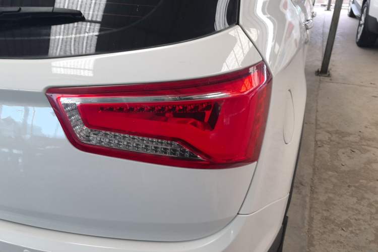 Used Baojun 560 2016 1.5T Manual Luxury Model