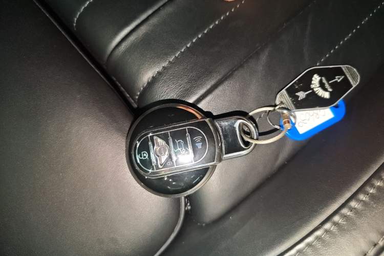 Used MINI MINI 2016 2.0T COOPER S SEVEN