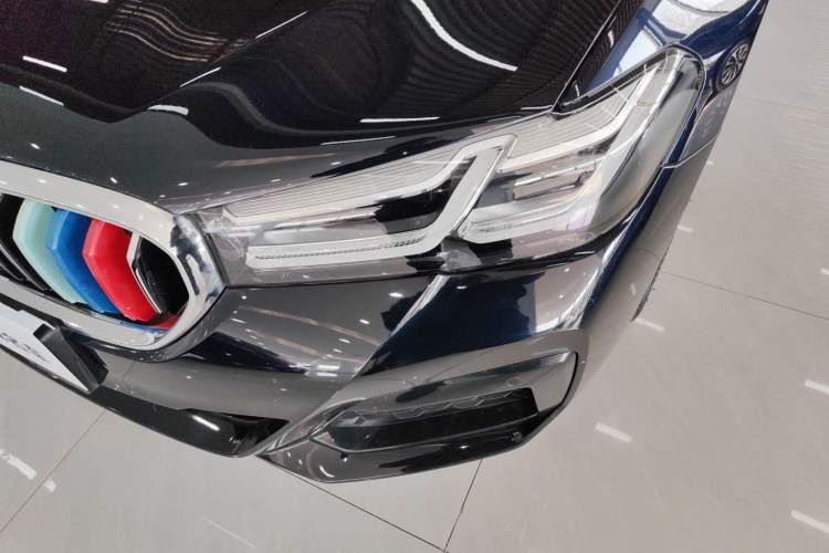 Used BMW 5 Series 2022 Second Facelift 525Li M Sport Package
