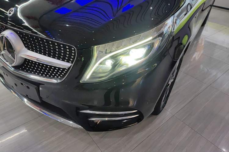 Used Mercedes-Benz V-Class 2020 V 260 L Long-wheelbase Luxury Edition
