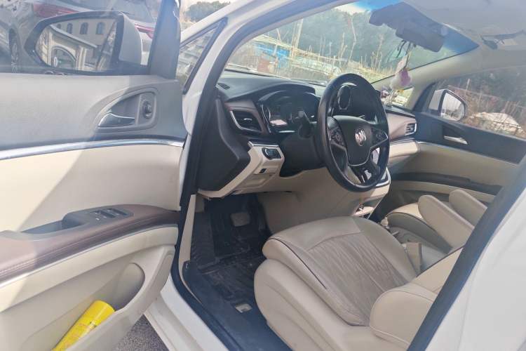 Used Buick GL8 2021 Land Cruiser Executive 652T Premium Model
