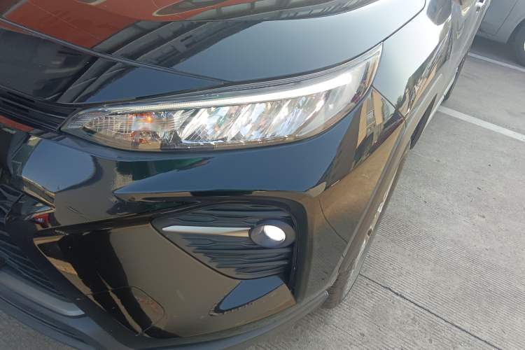 Used Toyota Wildlander 2023 2.0L CVT Two-Wheel Drive Leading Edition