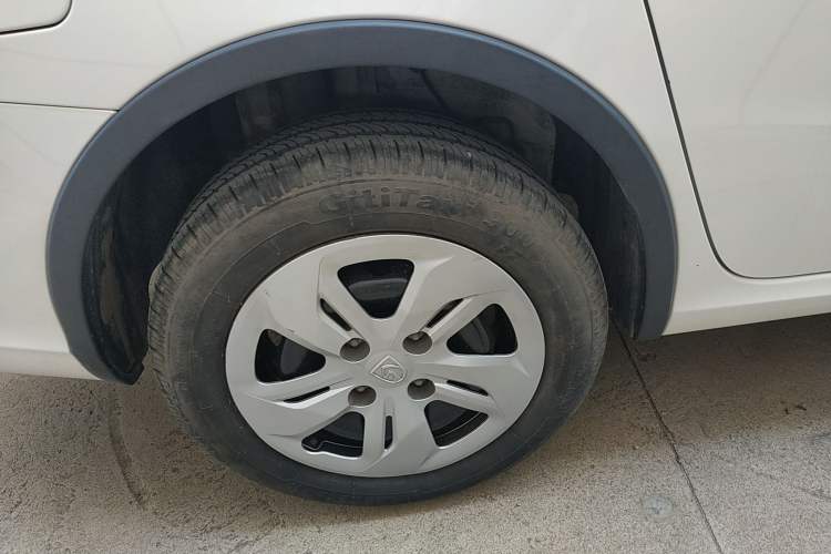 Used Baojun 310W 2017 1.5L Manual Comfort Version China VI Emission Standard
