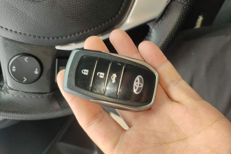 Used Toyota Levin 2017 Revised 185T CVT Elite Edition China V Standard