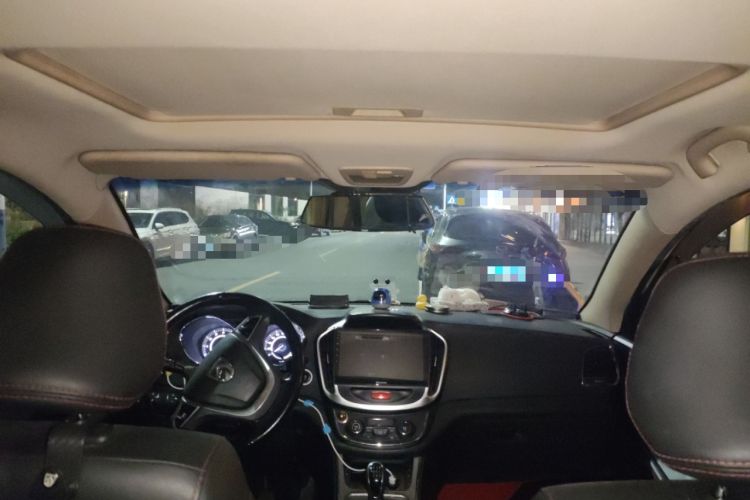 Used Baojun 560 2016 1.5T Manual Luxury Version