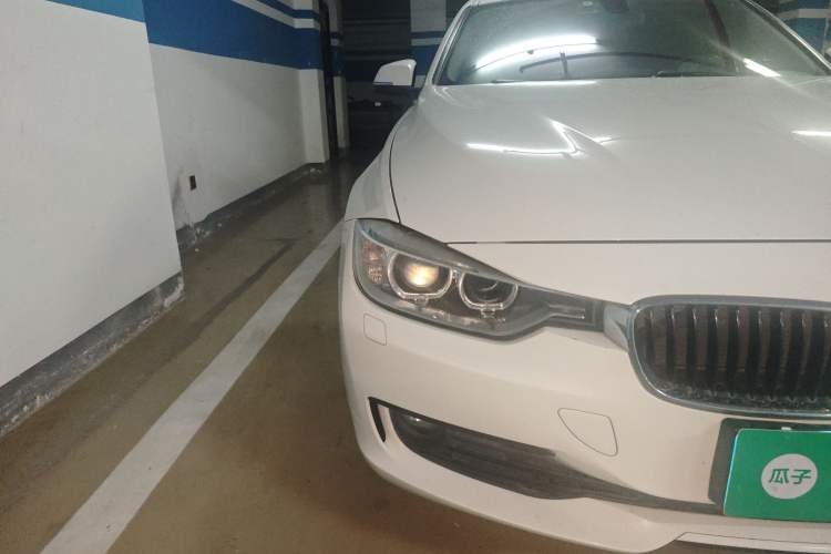 Used BMW 3 Series 2014 320i Sport Edition
