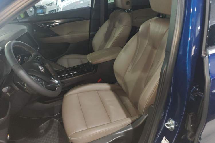 Used Buick Envision 2023 Encore Plus 652T Five-Seat Luxury Model
