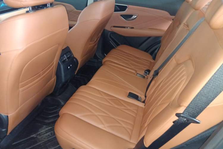 Used JETOUR Shanhai Shanhai L7 2024 1.5T 120km MAX 5-Seater
