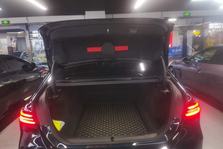 Used BMW 5 Series 2025 530Li Leading Edition Luxury Package