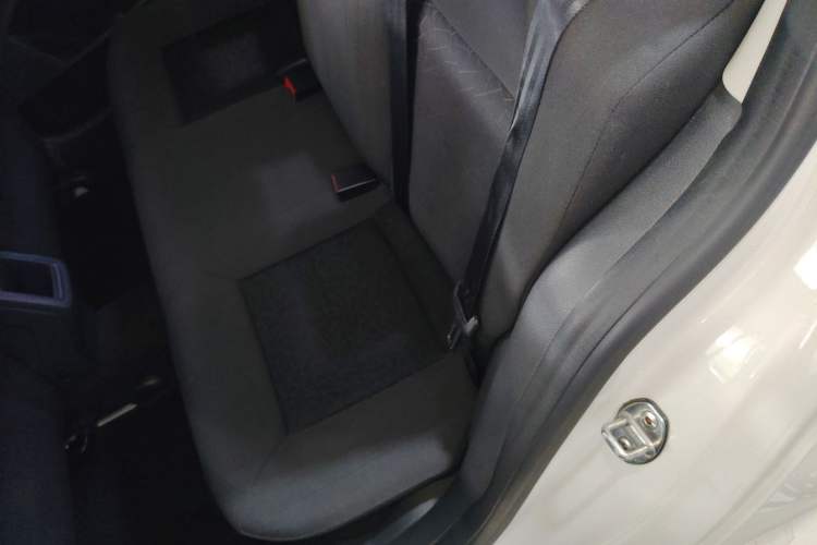 Used Volkswagen Lavida 2013 Revised Classic 1.6L Manual Fashion Edition