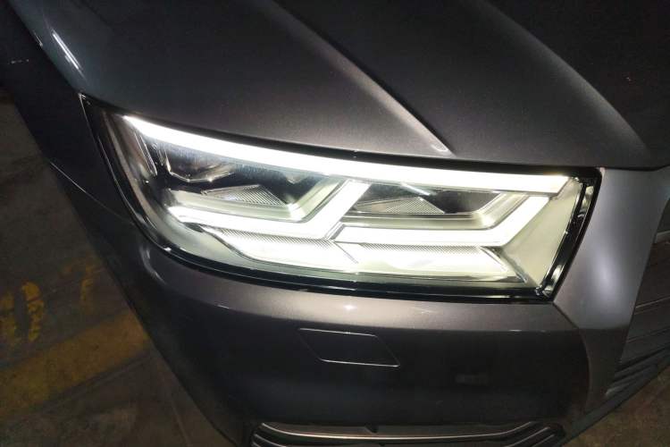 Used Audi Q5L 2020 Updated 40 TFSI Prestige Fashion Edition