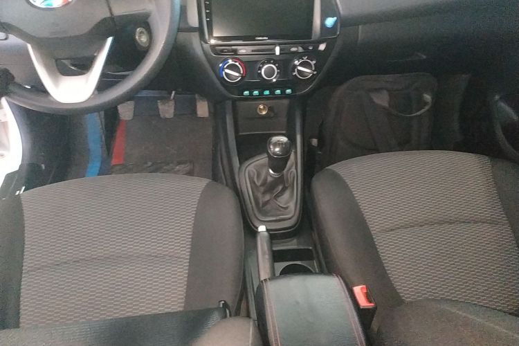 Used Hyundai Verna 2017 1.4L Manual Refreshed Version China V Standard
