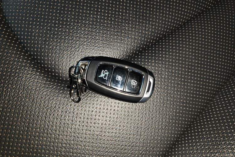 Used Hyundai ix25 2020 1.5L CVT GLS Smart Model
