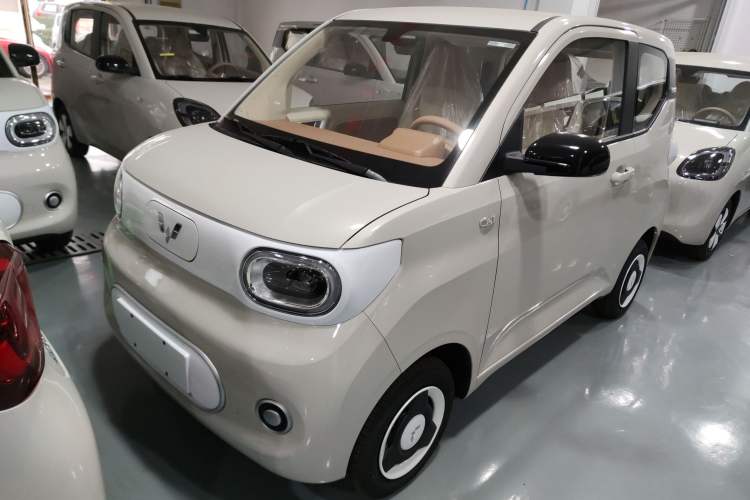 Used Wuling Hongguang MINIEV 2024 3rd Generation 215km Youth Edition