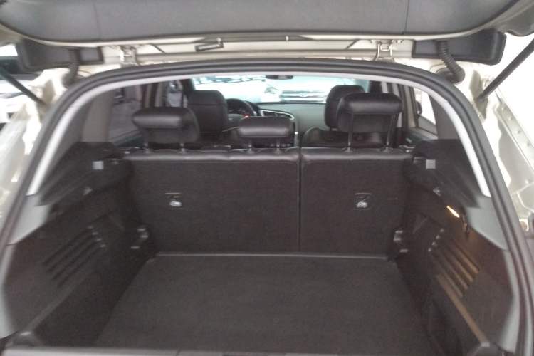 Used Peugeot 3008 2016 1.6THP Automatic Trend Edition