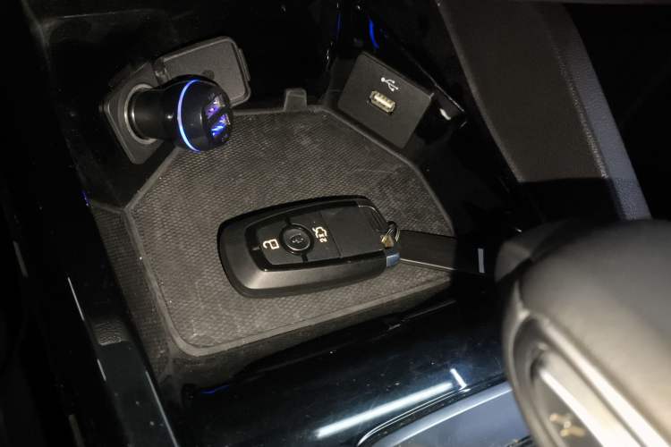 Used Ford Escort 2021 1.5L Automatic Diamond Edition
