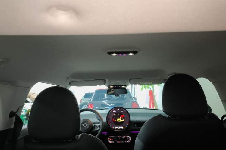 Used  Electric MINI COOPER 2024 456km COOPER E Classic Edition