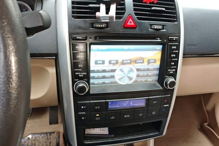 Used BAIC E Series 2013 Sedan 1.5L Automatic Lotte Edition
