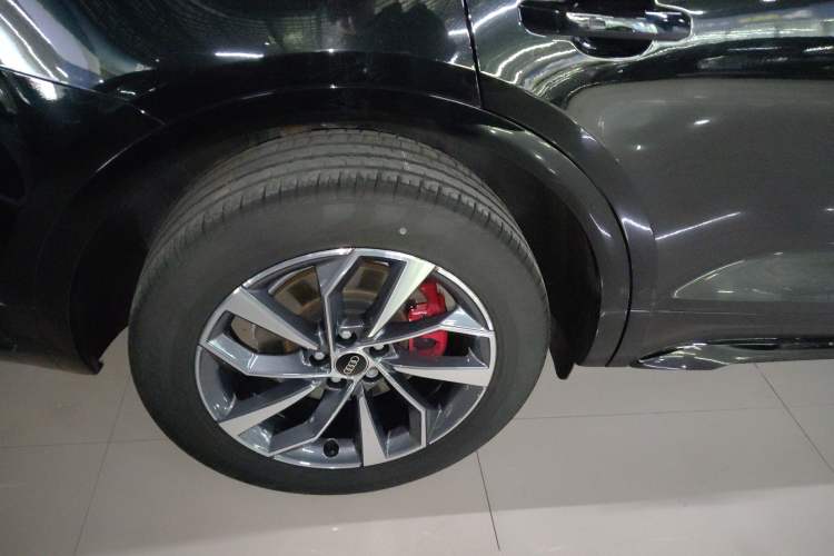 Used Audi Q5L 2024 40 TFSI Luxury Dynamic Edition
