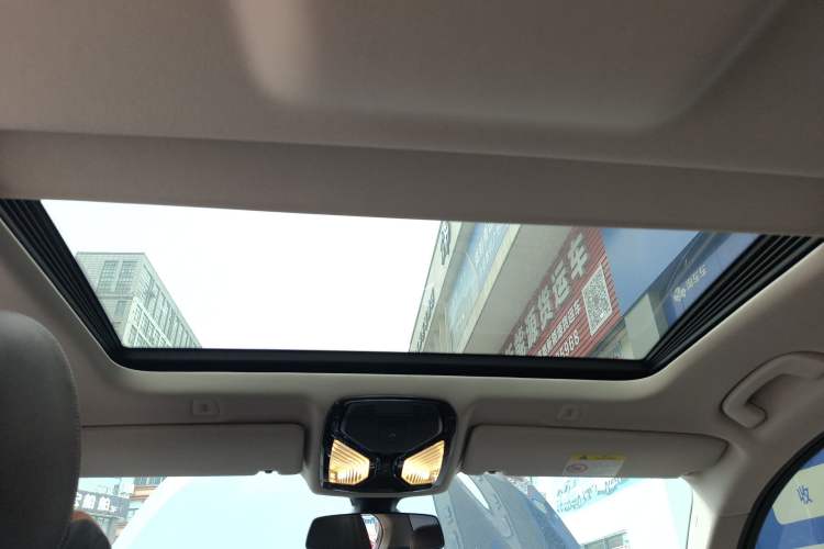 Used BMW 5 Series 2020 525Li Luxury Package