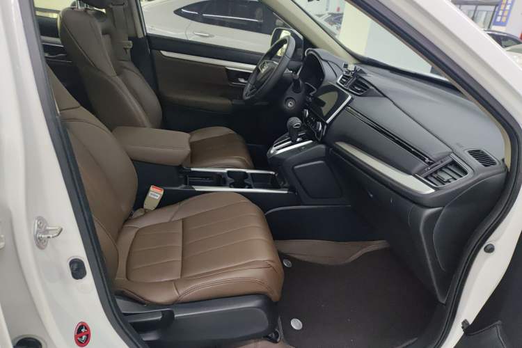 Used Honda CR-V 2021 240TURBO CVT 2WD Comfort Version
