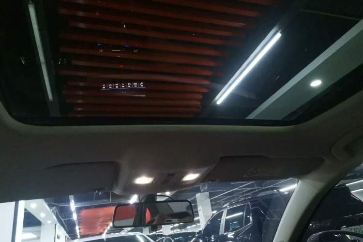 Used Volkswagen Lavida 2022 280TSI DSG Luxury Edition
