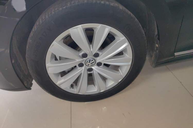 Used Volkswagen Passat 2020 330TSI Elite Edition China VI
