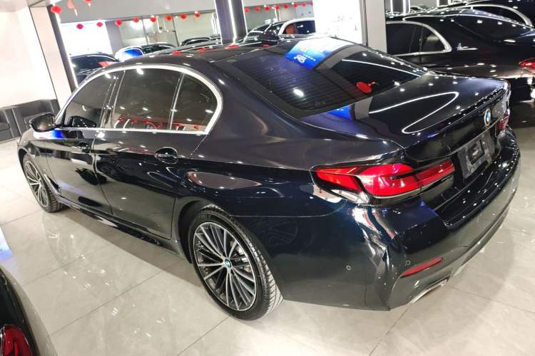 Used BMW 5 Series 2021 Facelifted 530Li Leading Edition M Sport Package