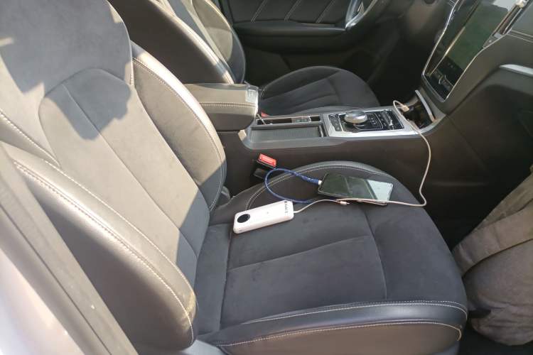 Used Roewe RX5 New Energy 2017 ERX5 EV400 Electric Internet Flagship Edition
