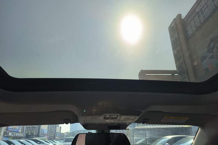 Used Buick Envision 2018 20T Two-Wheel-Drive Leading Model
