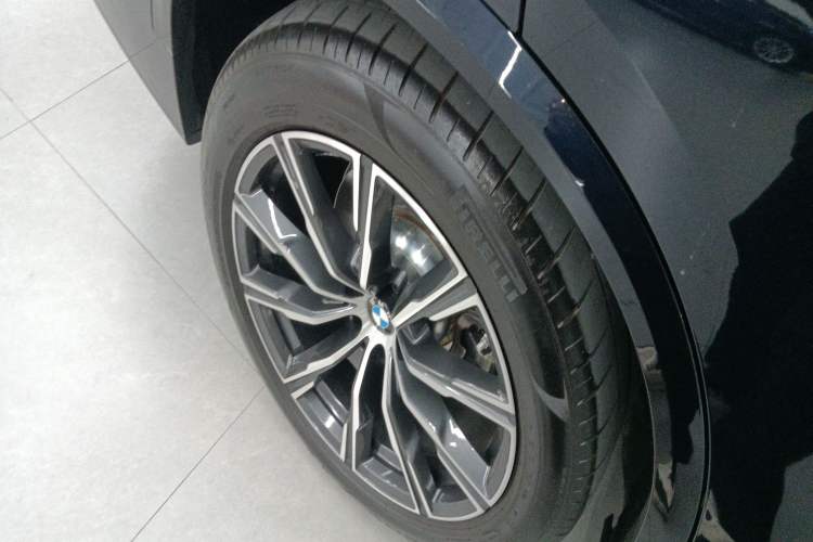 Used BMW X5 2022 xDrive 30Li M Sport Package
