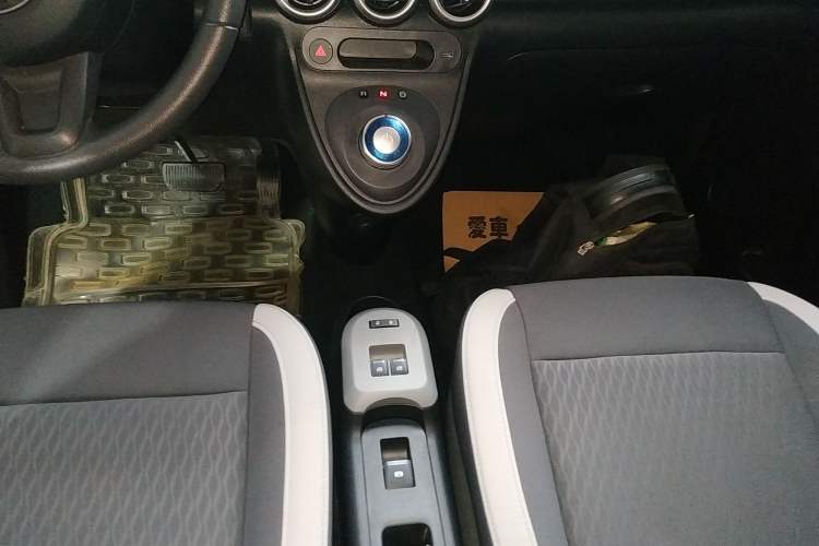 Used ORA Black Cat 2022 301km "Cute Pet" Version – Lithium Iron Phosphate