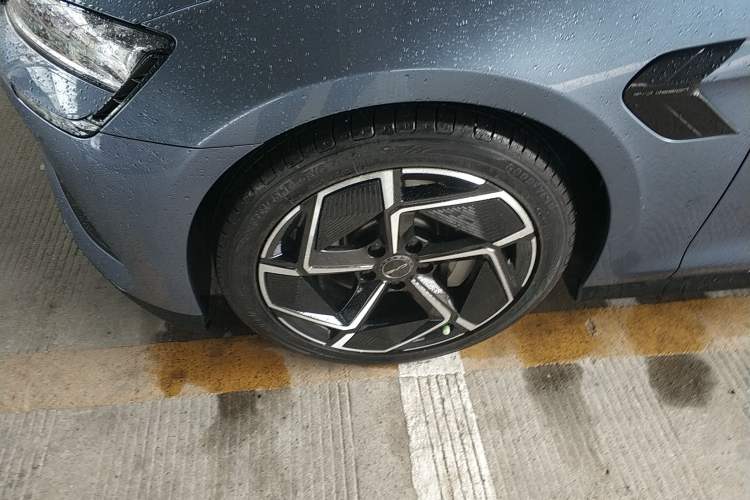 Used BYD Seal 2022 700 km Long-Range Rear-Wheel-Drive Version