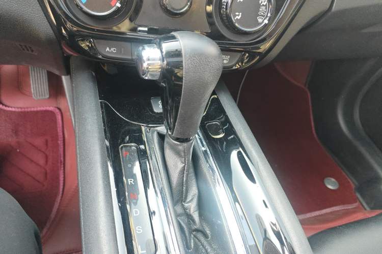 Used Honda Vezel 2020 1.5L CVT Elite Edition