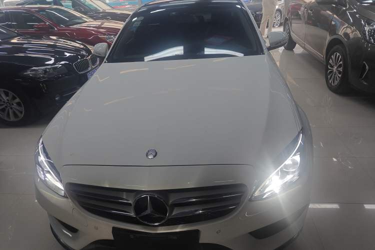 Used Mercedes-Benz C-Class 2016 C 200 L Sport Edition
