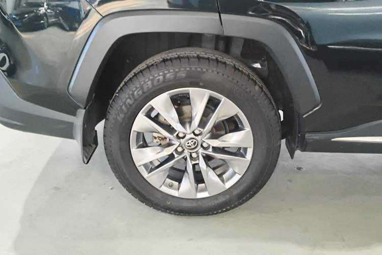 Used Toyota Wildlander 2021 Dual-Engine 2.5L E-CVT Two-Wheel Drive Luxury Edition
