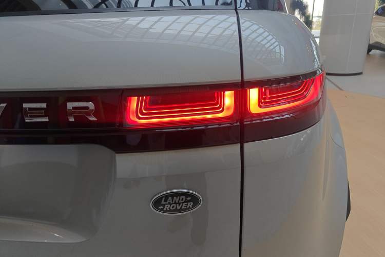 Used Land Rover Range Rover Evoque 2022 Facelifted Aurora L 249 PS R-Dynamic Luxury Edition