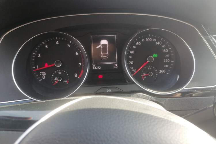 Used Volkswagen Magotan 2017 330TSI DSG Leading Model
